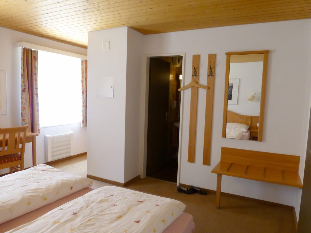 Berghotel Obersee Näfels Δωμάτιο φωτογραφία